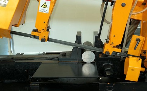 徐闻数控带锯床自动送料精度会出现偏差吗？